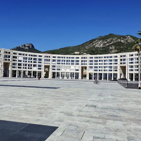 Le 13 Fontane Apartment Salerno