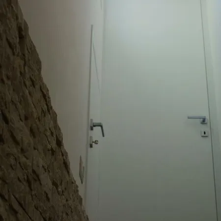 Le 13 Fontane Apartment